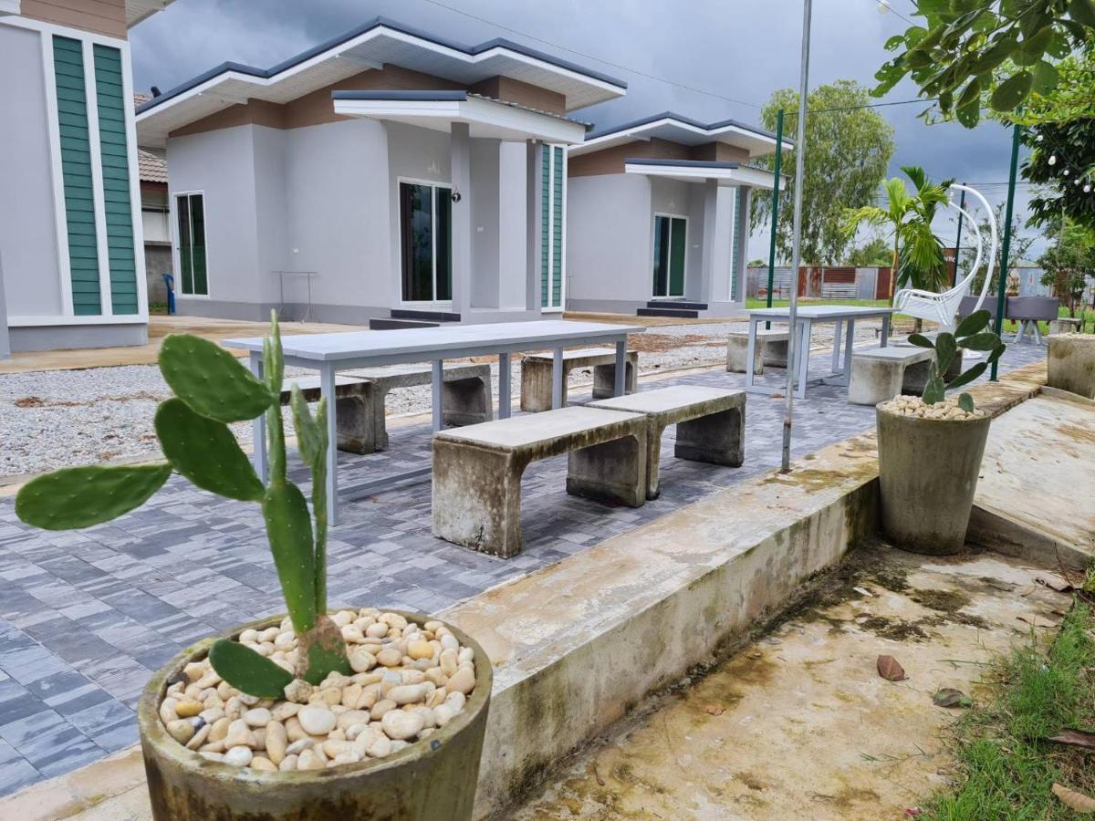 Araya Cottage Uthai Thani Exteriér fotografie