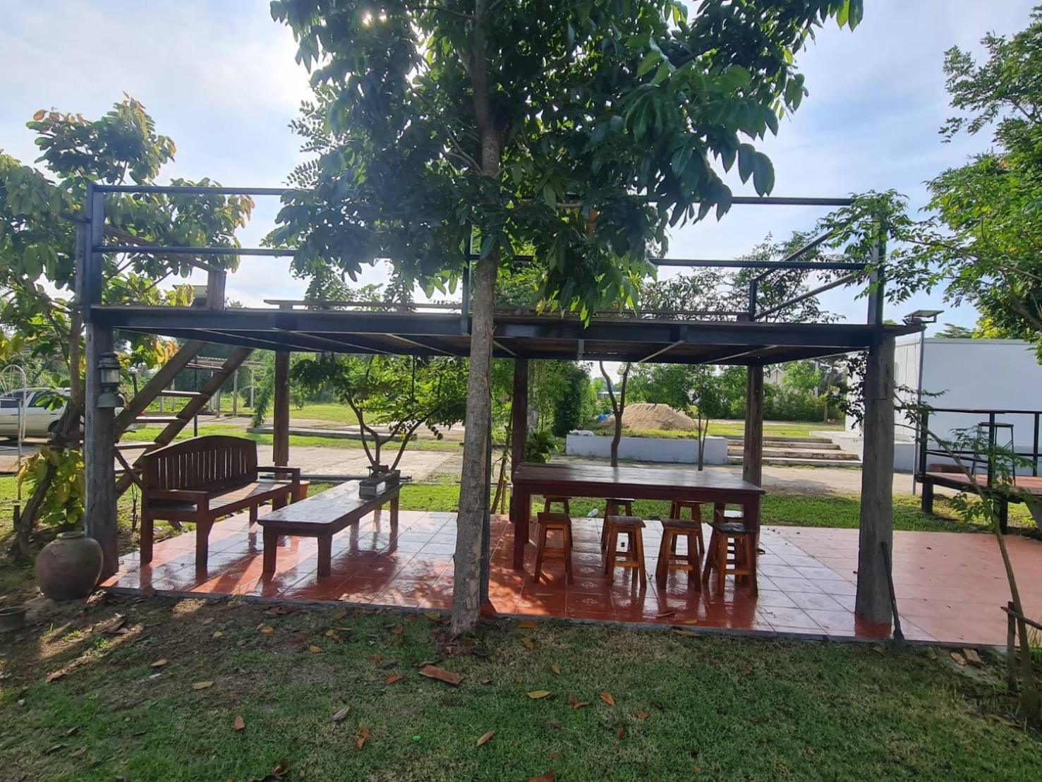 Araya Cottage Uthai Thani Exteriér fotografie