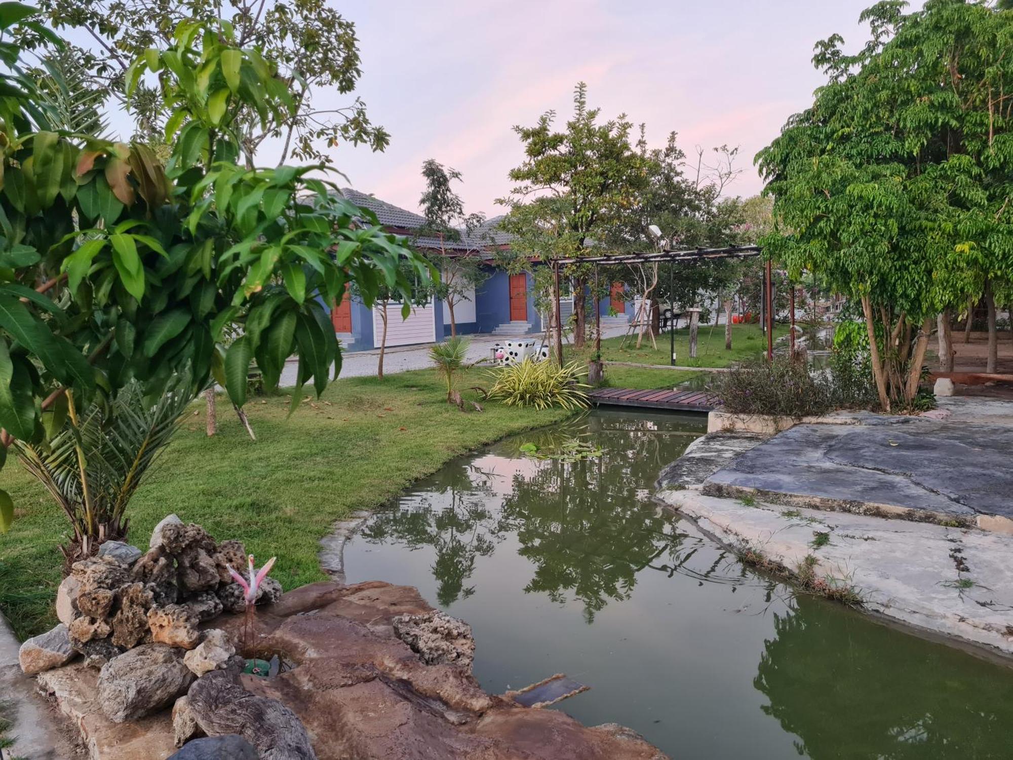 Araya Cottage Uthai Thani Exteriér fotografie